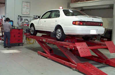 WHEEL ALIGN.jpg (179101 bytes)